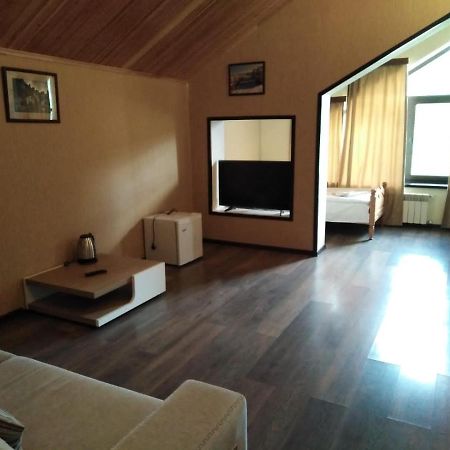 Xutorok Hotel & Restaurant Chilegir Екстер'єр фото