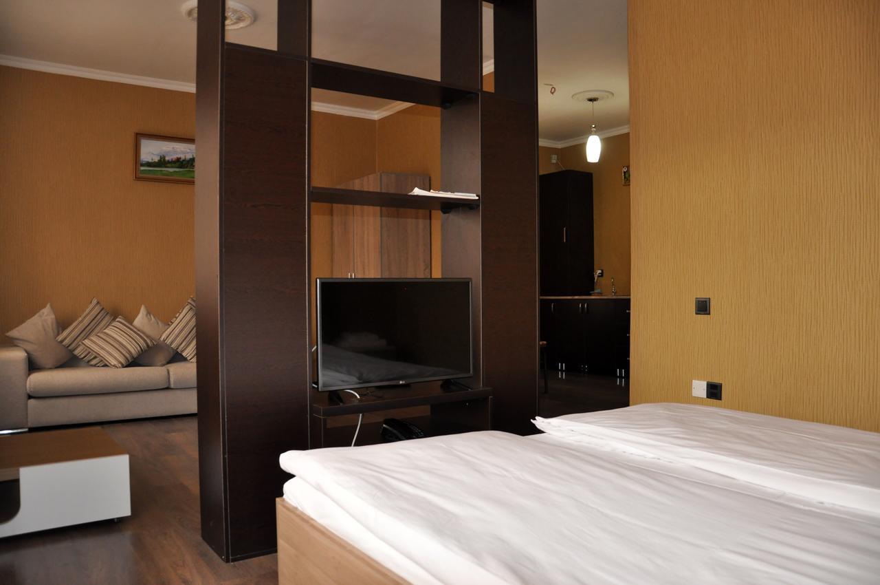 Xutorok Hotel & Restaurant Chilegir Екстер'єр фото